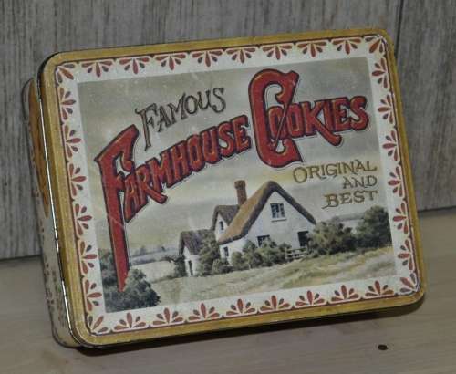 Vintage, Collectible Famous Farmhouse Cookies Tin