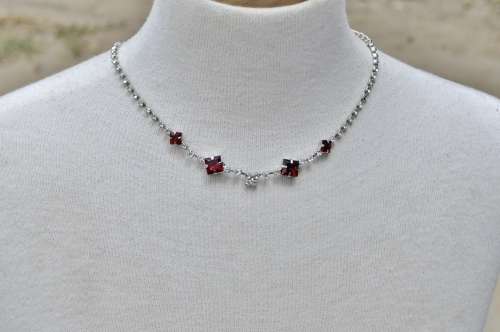 Vintage 1950s Glamour Ruby Red and Clear RhinesTone Silver Tone Necklace