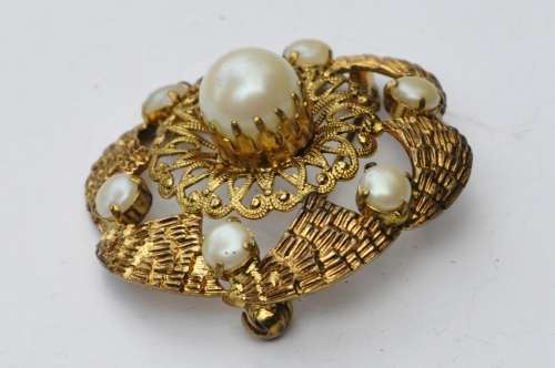 Vintage Engraved and Stamped Gilt Metal with Faux Pearl Brooch Pin
