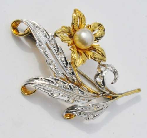 Vintage 1940s 18 ct Gold Plated Sterling Silver, Rhinestone and Faux Pearl Brooch Pin stamped 925