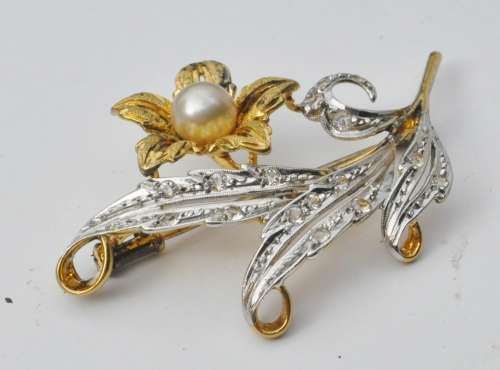 Vintage 1940s 18 ct Gold Plated Sterling Silver, Rhinestone and Faux Pearl Brooch Pin stamped 925