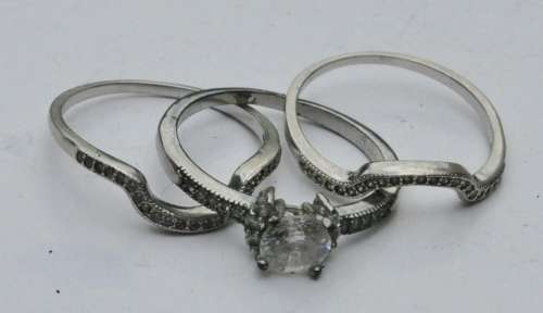 Vintage Silver Tone and Clear Rhinestone Fashion Ring