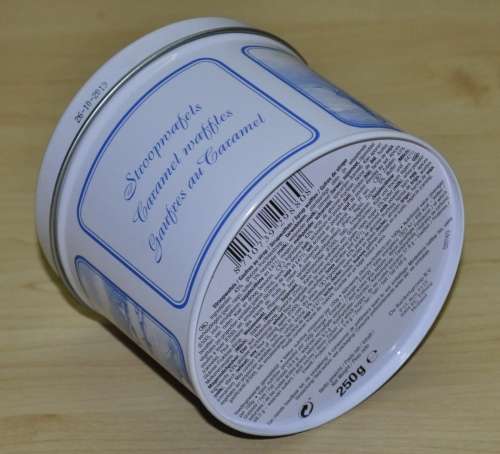 Contemporary Collectible De Bankergroep Syrup Waffles Delft Style Storage Tin