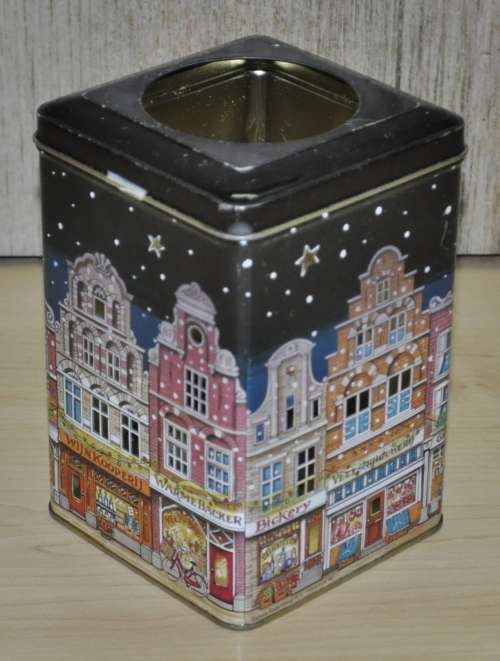 Vintage, Collectible Tea Light Lantern City Scene Tin by Bickery Food Group Netherlands