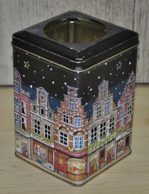 Vintage, Collectible Tea Light Lantern City Scene Tin by Bickery Food Group Netherlands