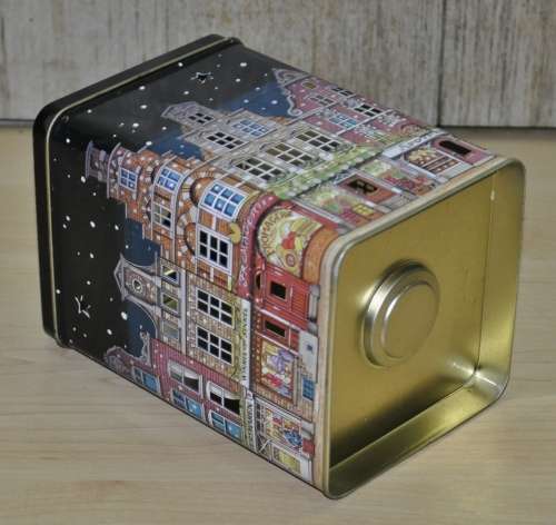 Vintage, Collectible Tea Light Lantern City Scene Tin by Bickery Food Group Netherlands