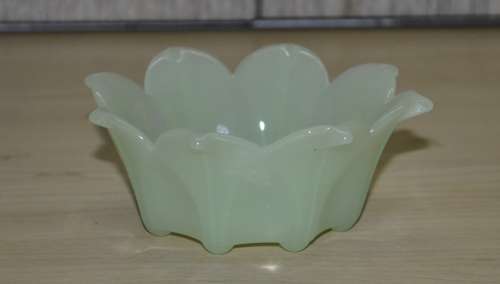 Vintage Chinese Translucent Jadeite Lotus Flower Bowl