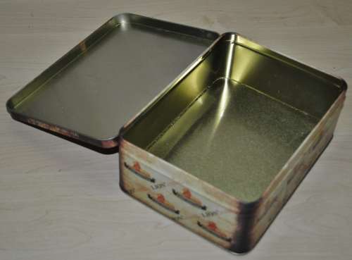 Collectible Contemporary Lion Firelighters Storage Tin