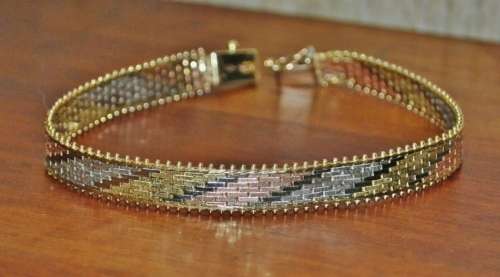 Vintage Italian 9ct Tri-Colour (Yellow, White and Rose) Gold Mesh Bracelet marked `375 Italy`