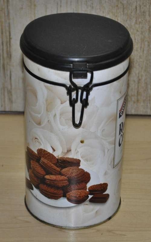 Collectible, Contemporary Pyotts Romany Creams Biscuit Tin