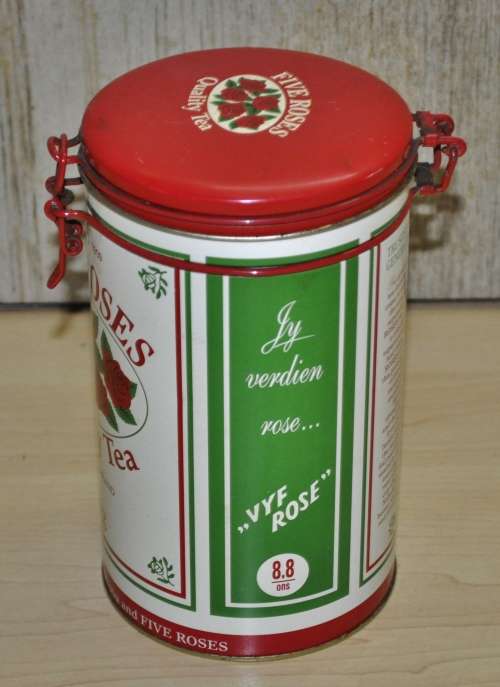 Vintage, Collectible Five Rose Quality Tea Tin
