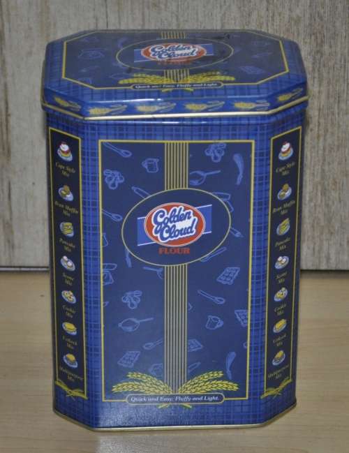 Contemporary, Collectible Golden Cloud Flour Tin