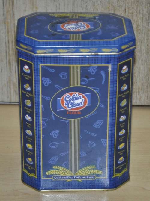 Contemporary, Collectible Golden Cloud Flour Tin