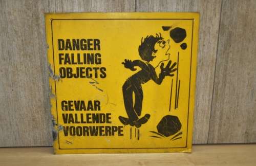 Vintage Black and Yellow Sign - Danger Falling Objects/Gevaar Vallende Voorwerpe