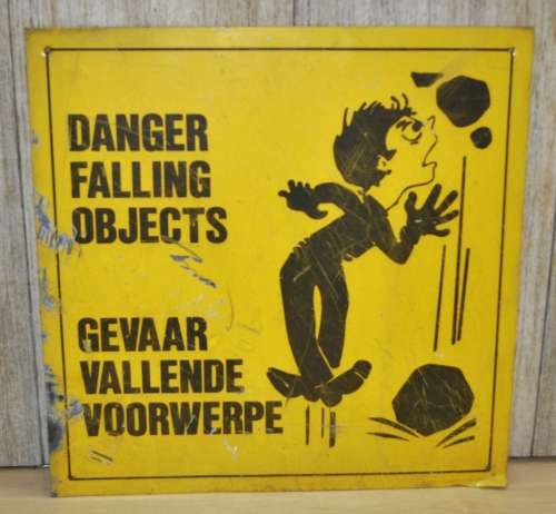 Vintage Black and Yellow Sign - Danger Falling Objects/Gevaar Vallende Voorwerpe