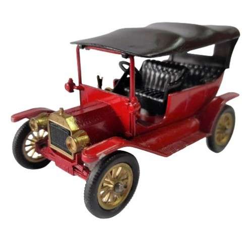 Collectible Matchbox Models of Yesteryear 1911 Ford Model T with removable roof Made in England.