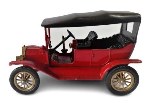 Collectible Matchbox Models of Yesteryear 1911 Ford Model T with removable roof Made in England.