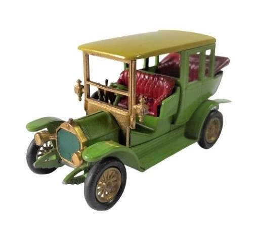 Collectible Matchbox Models of Yesteryear 1910 Benz Limousine  Made in England.