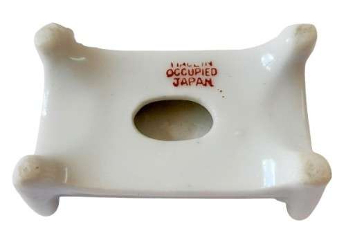 Vintage Porcelain Miniature Dollhouse Bedroom Furniture - Made in Occupied Japan (1945-1952)