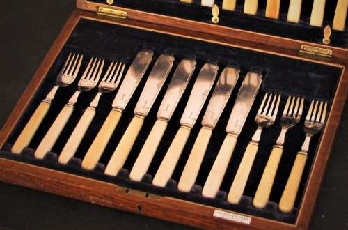 A&D S Antique Fish Cutlery Set | 24-Piece Silver-Plated Bone-Handled | Velvet-Lined Walnut Box