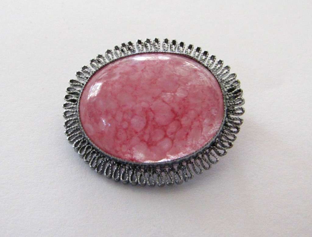 Vintage 1930s Art Deco Silver tone Czech Pink Mottled Glass Brooch Pin