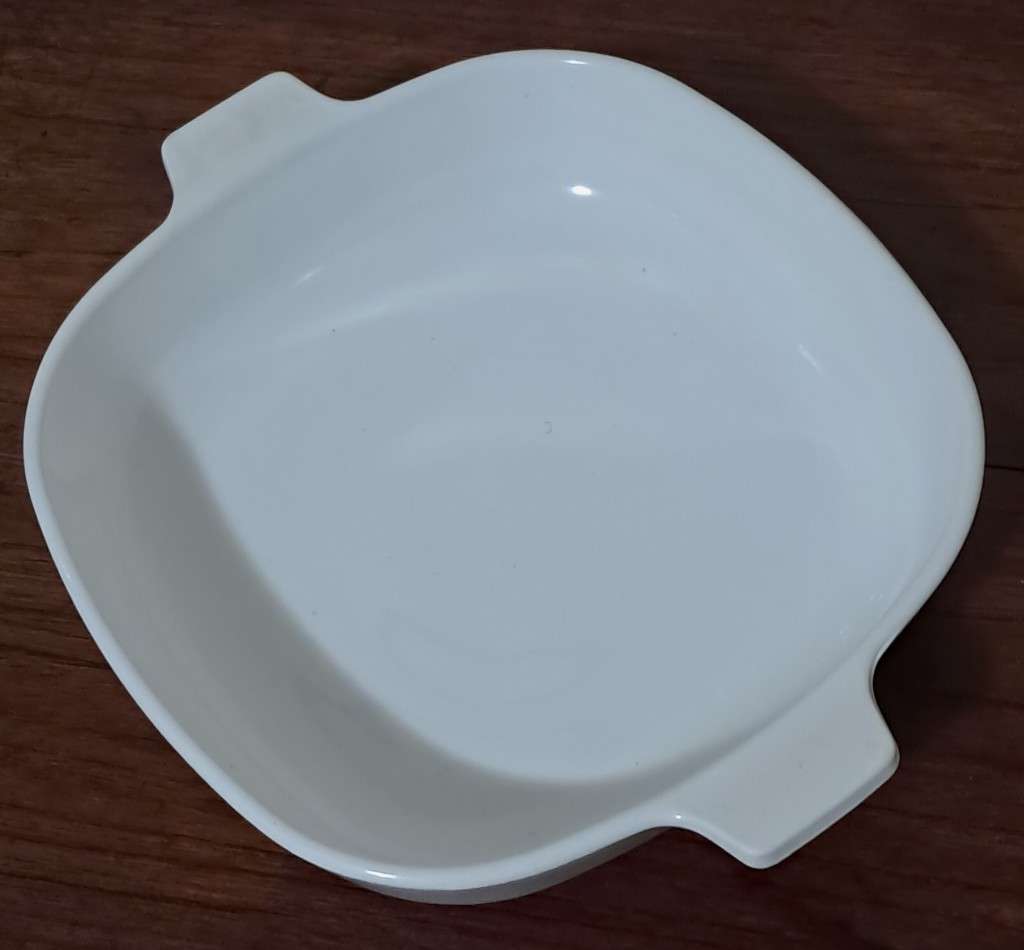 Vintage Blue Cornflower Corning Ware Dish P-9-B with Lid c1970