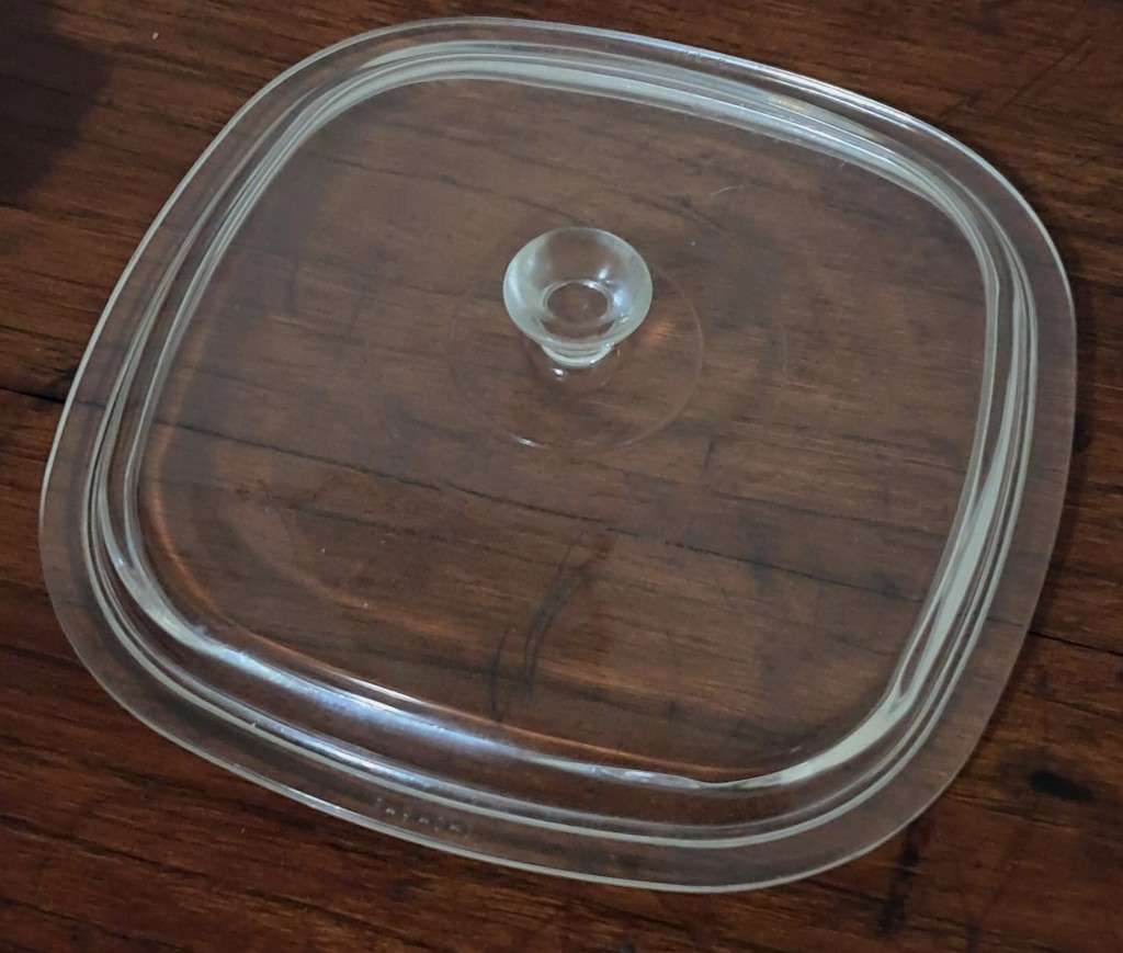 Vintage Blue Cornflower Corning Ware Dish P-9-B with Lid c1970