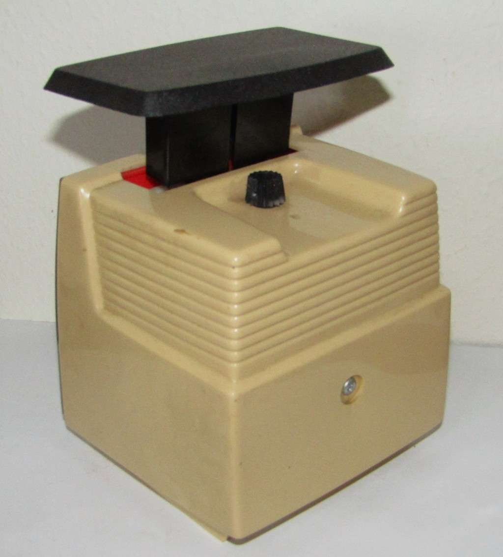 Retro Gold Line Kitchen Scale Made in Ireland c1970