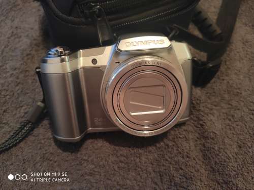 OLYMPUS STYLUS SZ-16 DIGITAL CAMERA