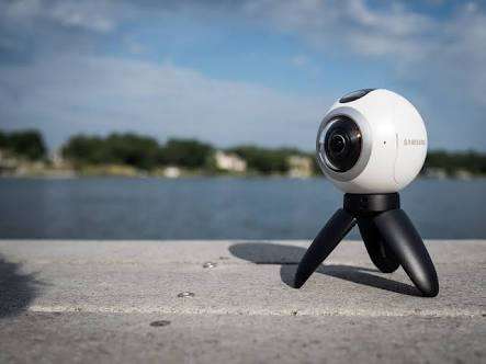 **BRAND NEW** SAMSUNG GEAR 360