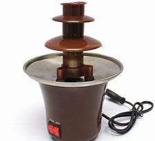 MINI CHOCOLATE FONDUE FOUNTAIN