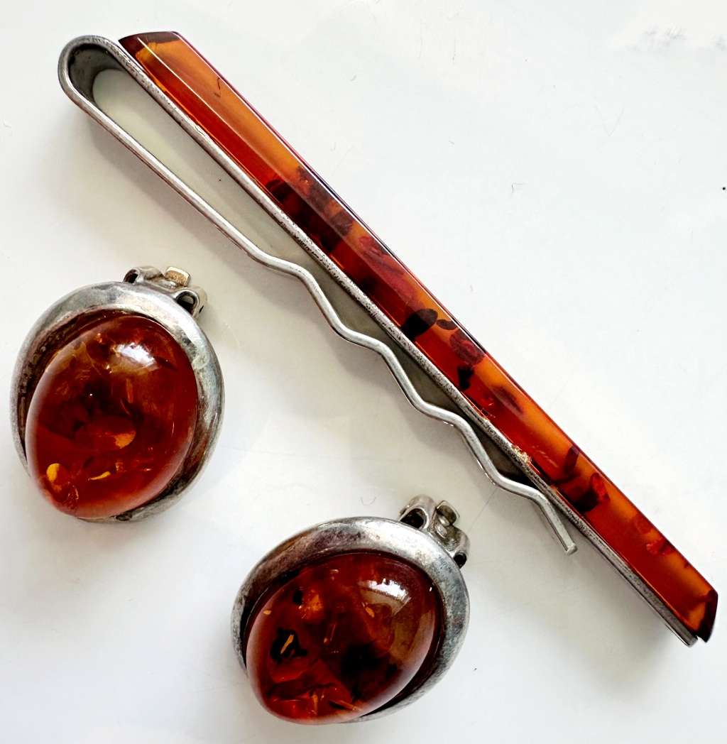 925 SILVER - VINTAGE AMBER EAR CLIPS AND TIE CLIP