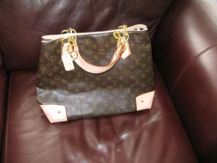 Second hand LV handbag