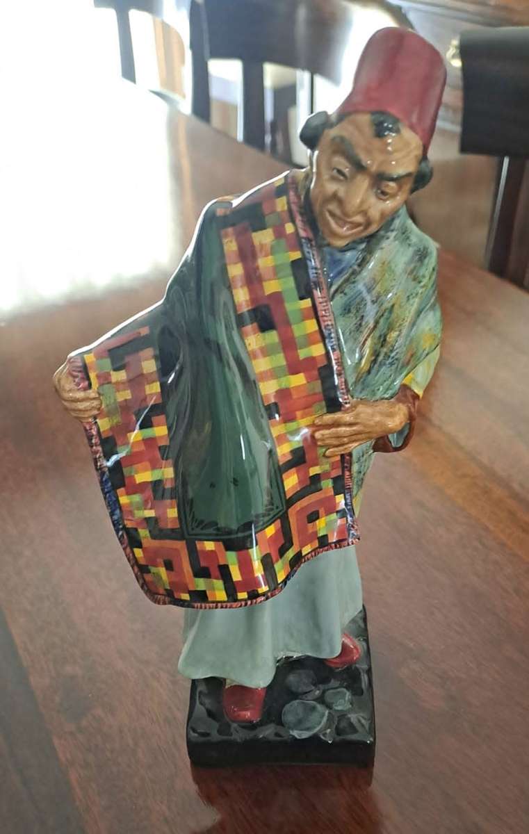 ROYAL DOULTON CARPET SELLER