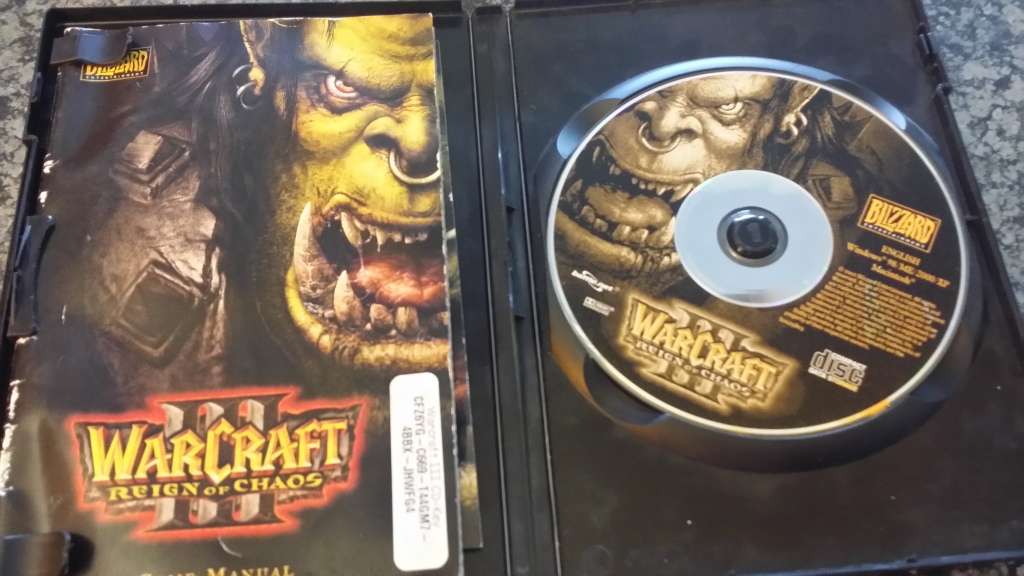 PC  CD ROM - Warcraft Reign of Chaos