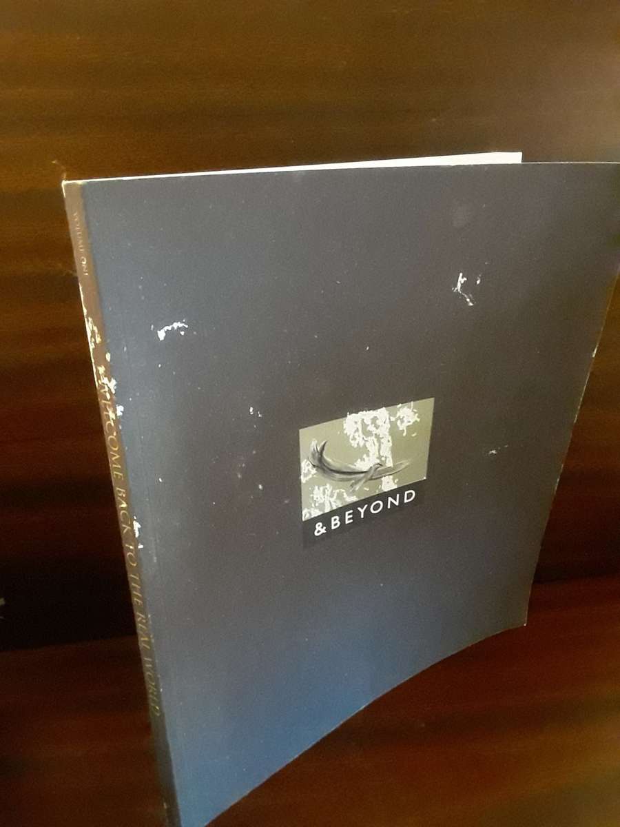 Books : The World and Beyond - travel