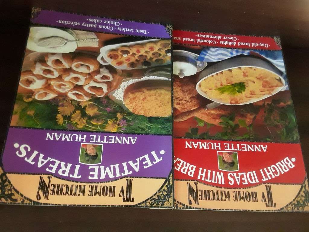 BOOKS  - Teatime treats and Bright Ideas with Bread , Annette Human