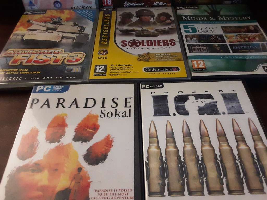 Games PC  - EIGHT PC Games