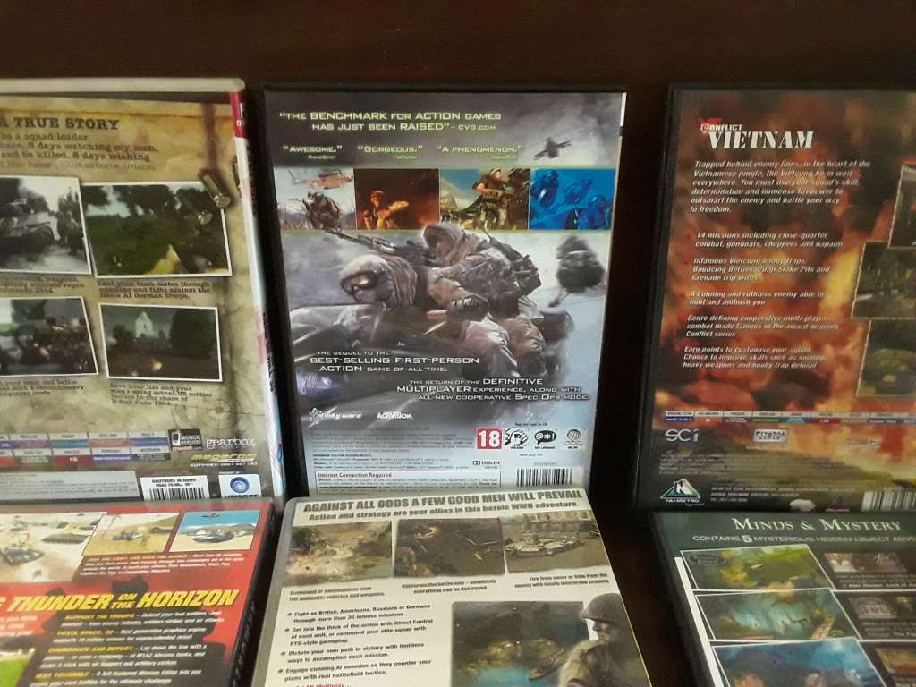 Games PC  - EIGHT PC Games