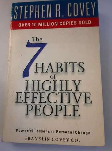 Books  :   The 7 Habits of Highly Effective People