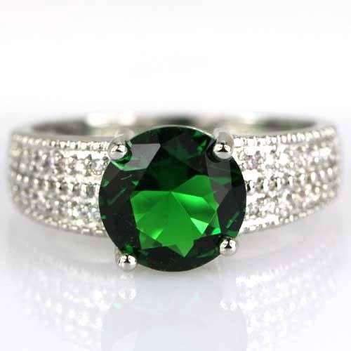 BEAUTIFUL! Sterling Silver 925 STAMPED Ring with Green Emerald Stone