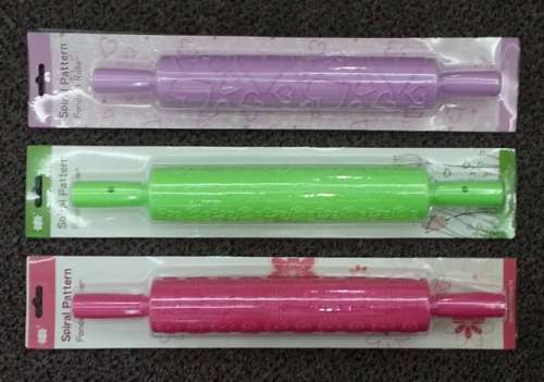Spiral Pattern fondant roller. 6 types. 2 ROLLERS PER BID!!! Please read listing.