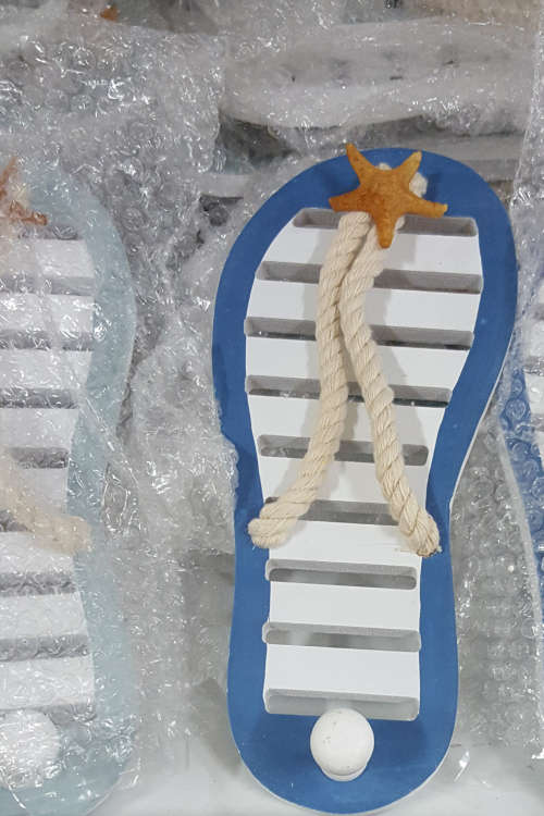 Home decor flip flop 22x9.5cm! Please read listing.