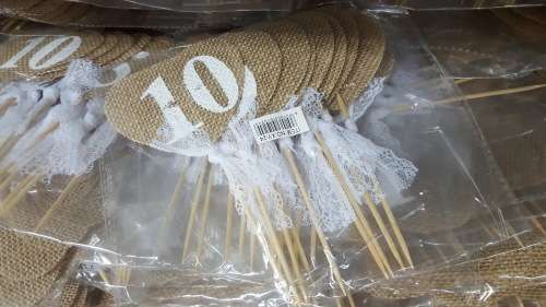 1-10 hessian heart table numbers! REDUCED TO CLEAR! View other clearance auctions!