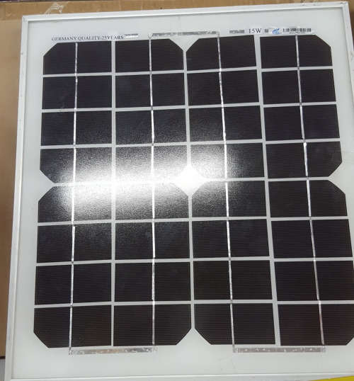 REDUCED TO CLEAR!!! 15W solar panel. 40x40cm. View other clearance auctions!