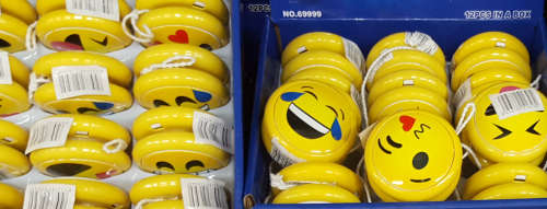 Modern emoji yoyo!! CLEARANCE SALE!!! View other clearance auctions!.