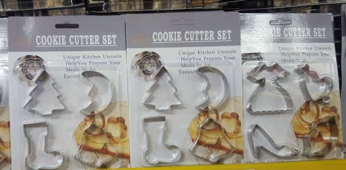 CLEARANCE SALE!! Cookie cutter set. See other clearance auctions!