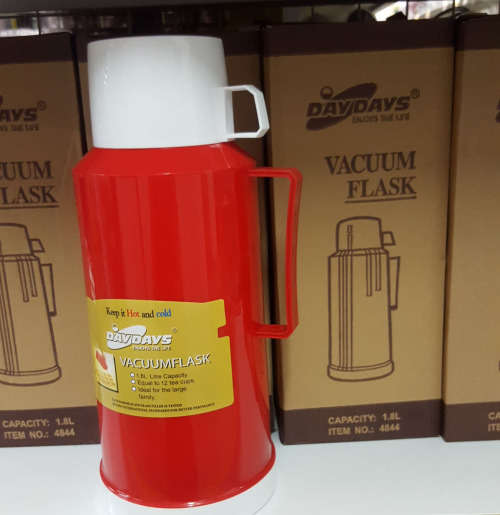 1.5L Vacuum flask. Various colors. CLEARANCE SALE!! See other clearance auctions!