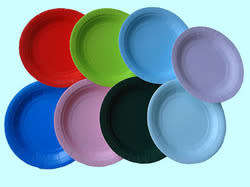 50 Paper Plates. Assorted colors available. ENTERTAIN IN STYLE. X-MAS BARGAINS.