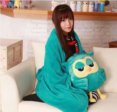 3-in-1 Owl Cushion/Backpack with Blanket | Pink or Green